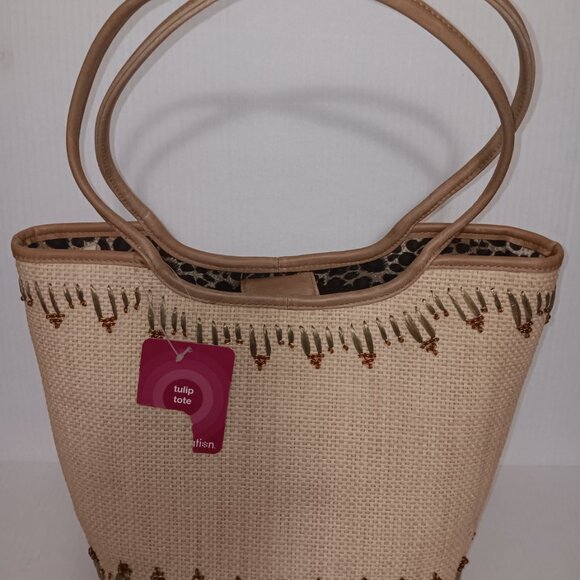WOMEN'S TARGET WOVEN STRAW TULIP TOTE BAG - Picture 8 of 11